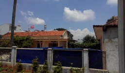 Một thiếu tá quân đội bị sát hại bên vệ đường